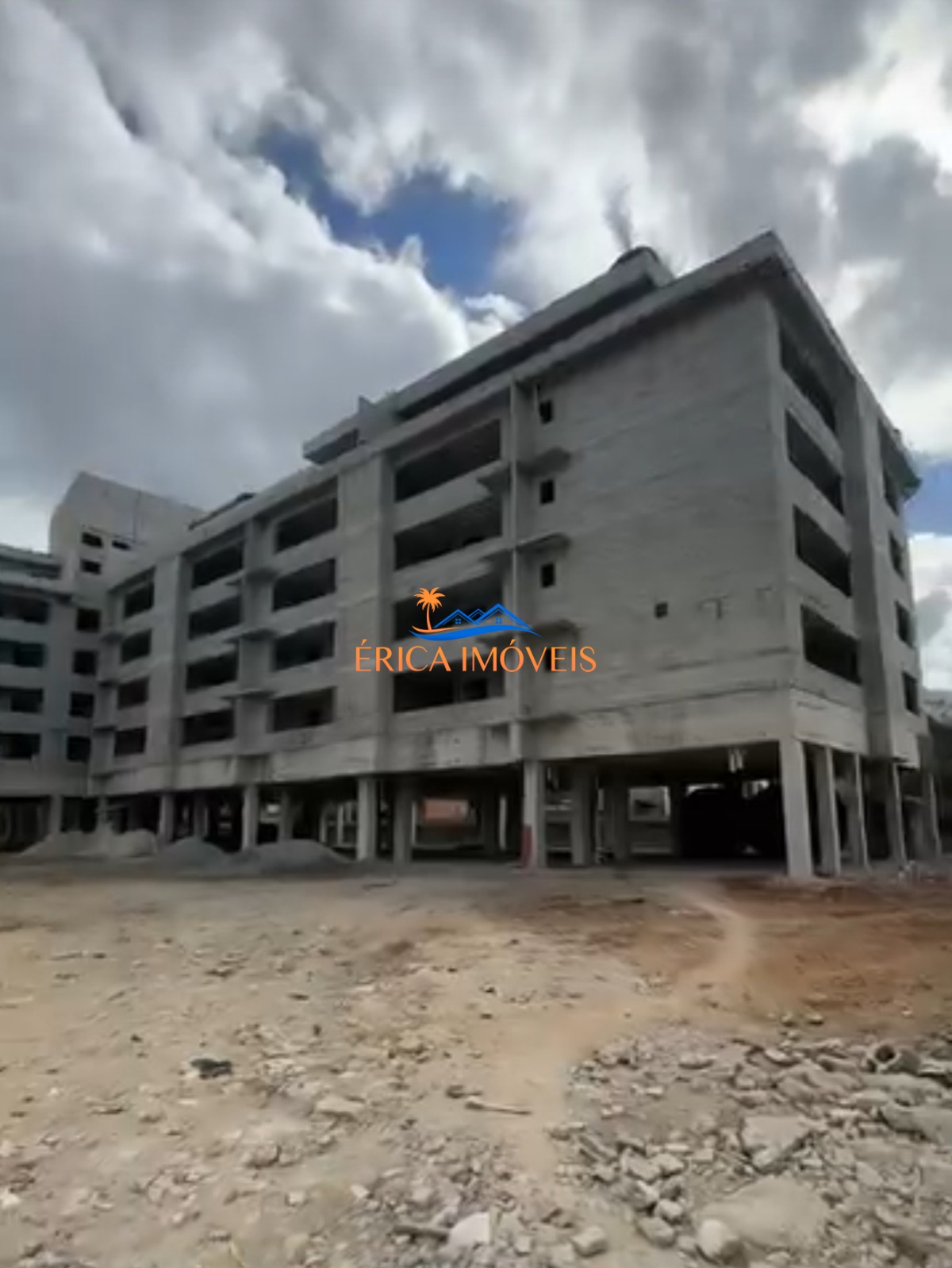 Apartamento à venda com 2 quartos, 60m² - Foto 22