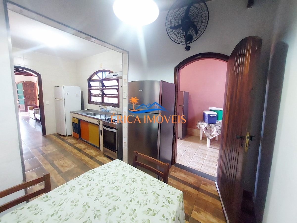 Casa à venda com 3 quartos, 123m² - Foto 11